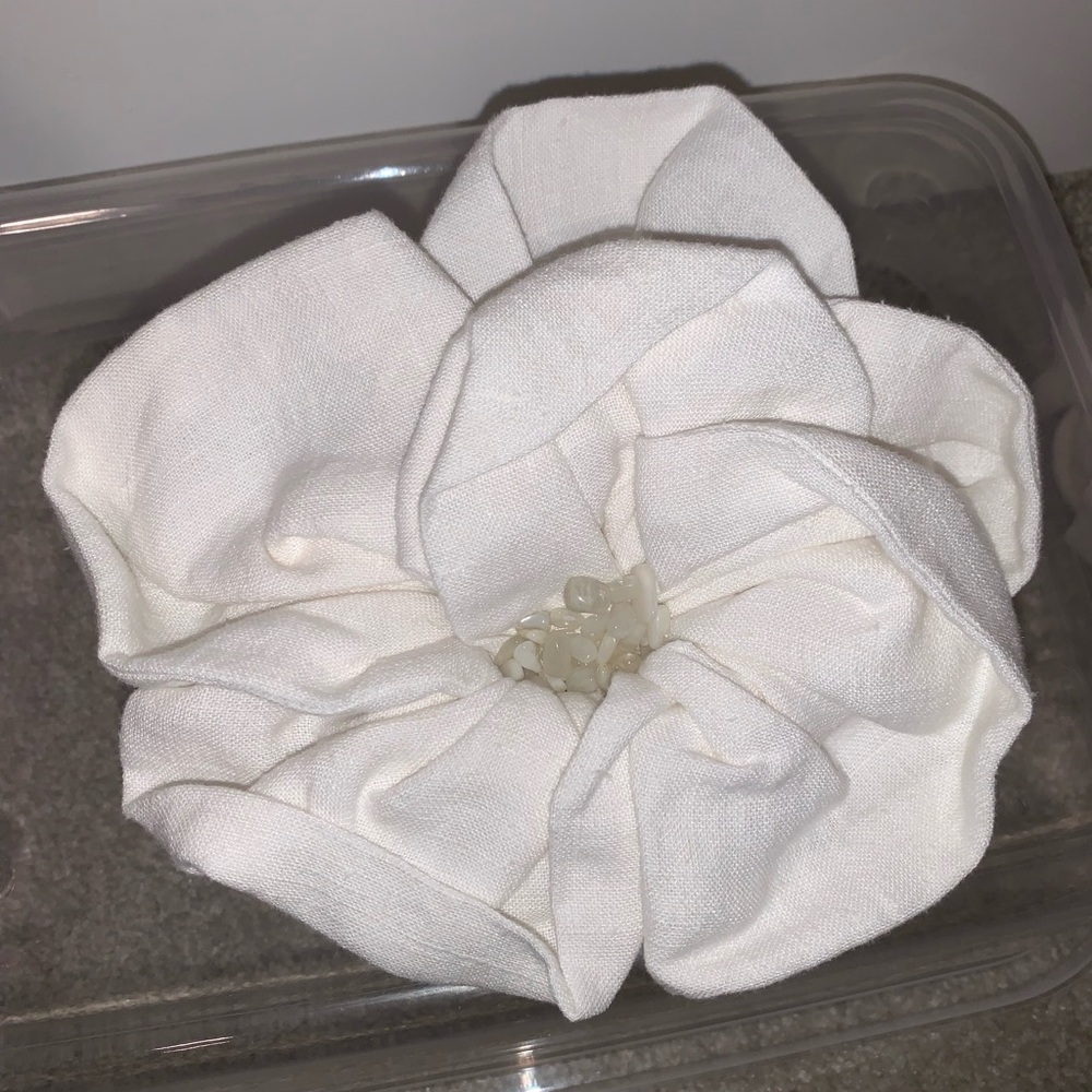 Elegant Fabric Flower Accessory
